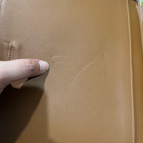 MCM COGNAC ORGANIZER - Picture 6 of 13